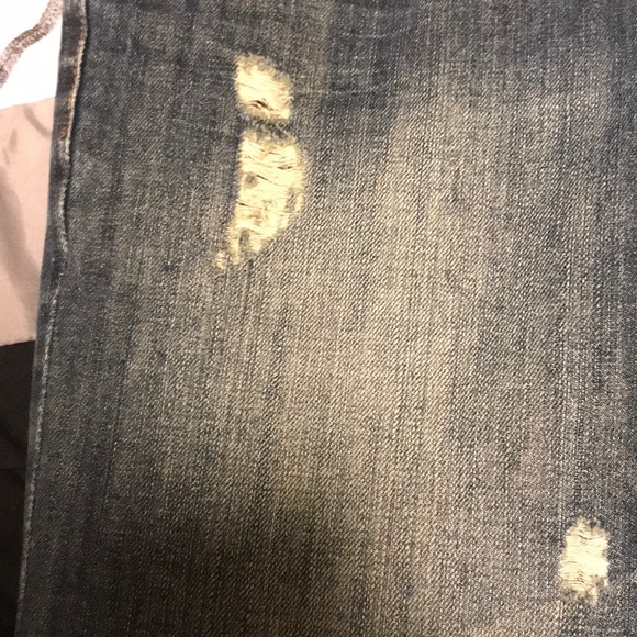 Im selling pair of jeans - Picture 3 of 6